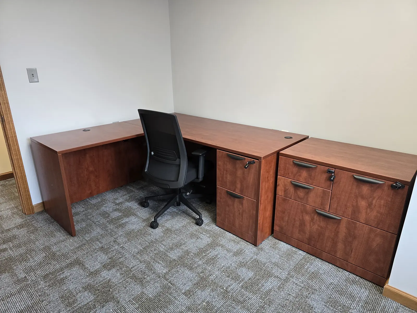 Blackstone Electric office furniture
